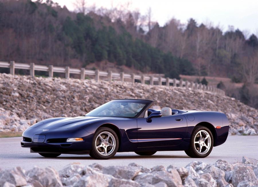  Chevrolet Corvette Z06 2001 года  (фото 33 из 73)